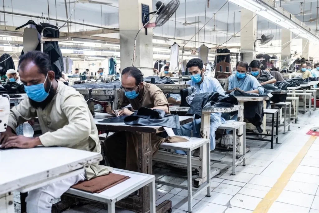 Custom Leather Clothing Stitching Unit
